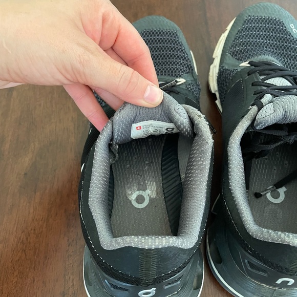 On Running - Picture 5 of 8